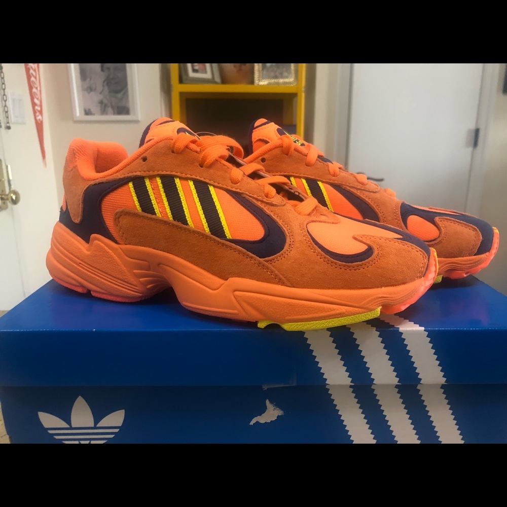 Adidas YUNG-1 Men’s Size 6.5 (Woman’s Size 8)